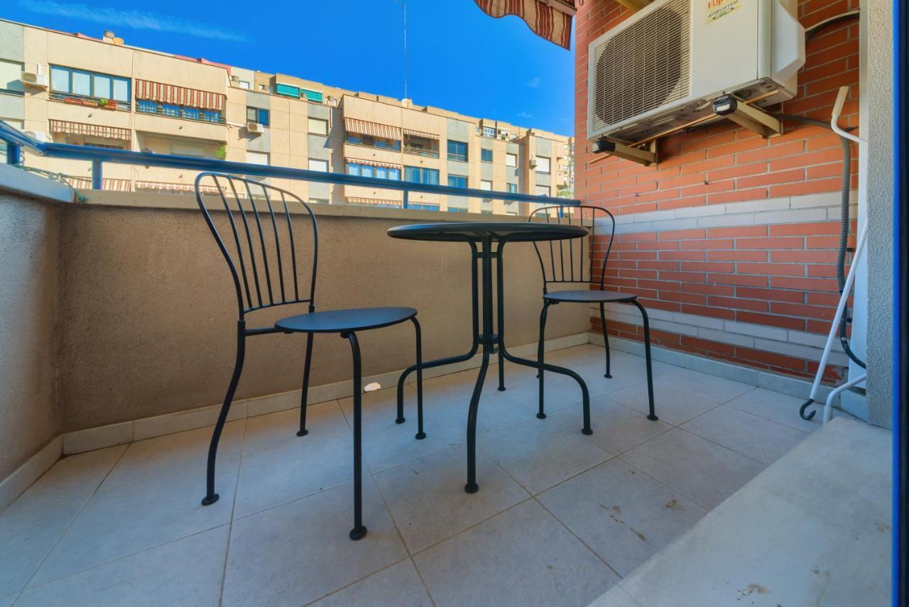 Holidays2Malaga Ayala 450 Mts From Beach & Terrace Exterior foto
